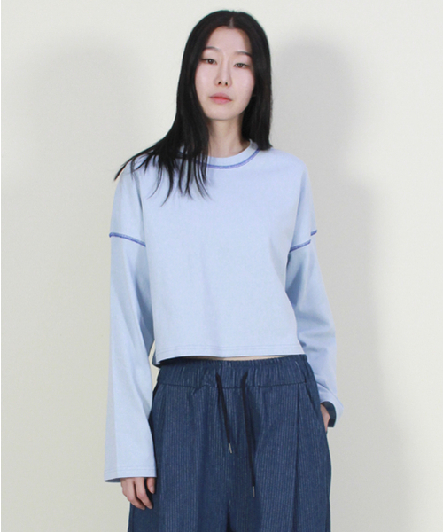 DEMARC（ドゥマーク）の「カラー スティッチ マキシ クロップTシャツ スカイブルー（Tシャツ/カットソー・レディース・その他・MEDIUM/LARGE）」の4枚目の写真