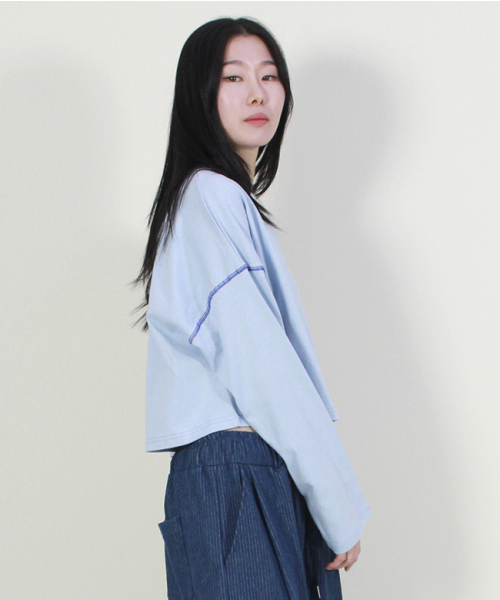 DEMARC（ドゥマーク）の「カラー スティッチ マキシ クロップTシャツ スカイブルー（Tシャツ/カットソー・レディース・その他・MEDIUM/LARGE）」の6枚目の写真