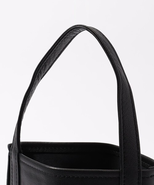 TEMBEA（テンベア）の「□TEMBEA BAGUETTE ゴートレザー ミニトート