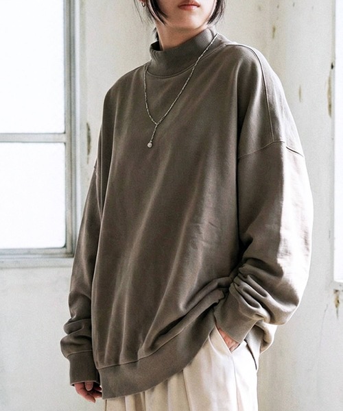 antiqua(アンティカ)の「ピグメント加工 スウェット(スウェット・レディース・ブラック/グレイッシュベージュ/スミクロ・P/R)」の3枚目の写真
