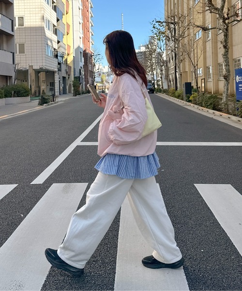 PILIT（ピリット）の「ハーフジップ ナイロンプルオーバー（その他トップス・レディース・ベージュ/ピンクベージュ/ブルー・MEDIUM）」の9枚目の写真