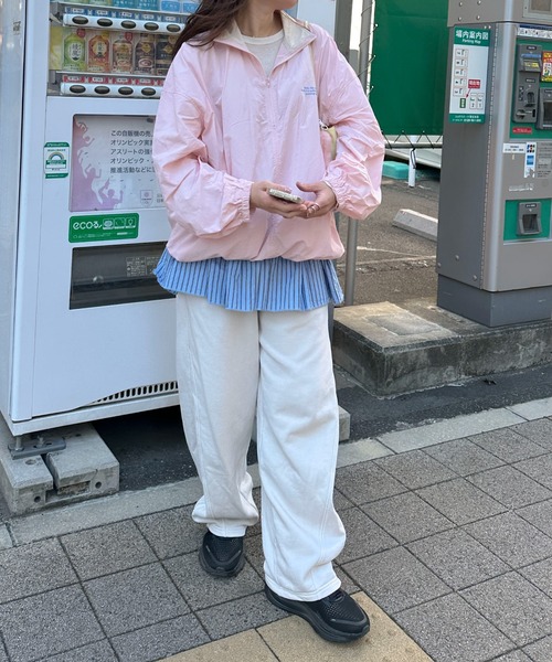 PILIT（ピリット）の「ハーフジップ ナイロンプルオーバー（その他トップス・レディース・ベージュ/ピンクベージュ/ブルー・MEDIUM）」の7枚目の写真