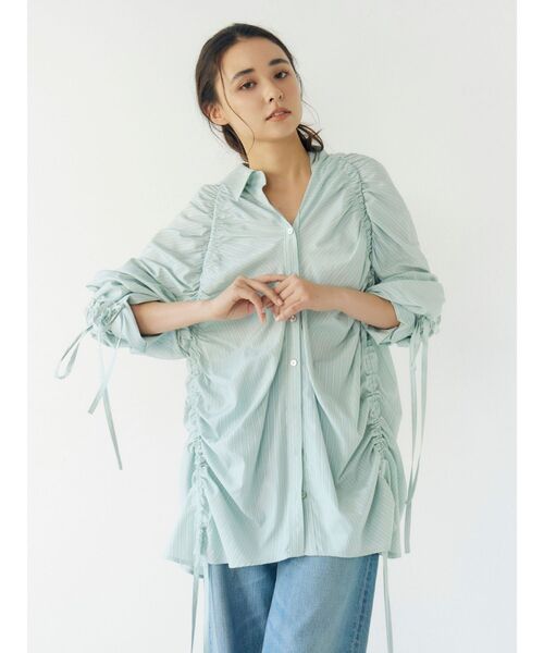 Ungrid(アングリッド)の「ギャザーデザインルーズシャツ(シャツ/ブラウス・レディース・ミント/パープル/ピンク/オフホワイト/ブルー・FREE)」の13枚目の写真