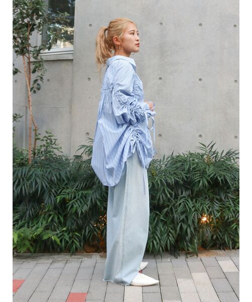 Ungrid(アングリッド)の「ギャザーデザインルーズシャツ(シャツ/ブラウス・レディース・ミント/パープル/ピンク/オフホワイト/ブルー・FREE)」の19枚目の写真