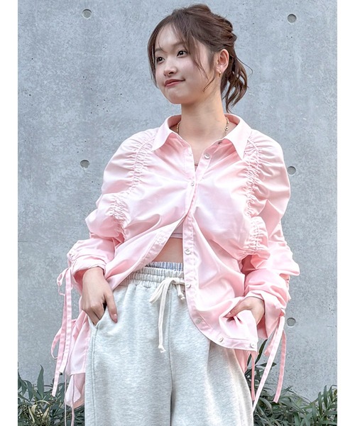 Ungrid(アングリッド)の「ギャザーデザインルーズシャツ(シャツ/ブラウス・レディース・ミント/パープル/ピンク/オフホワイト/ブルー・FREE)」の5枚目の写真