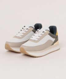 MICHAEL KORS（マイケルコース）の「HATTIE スニーカー（スニーカー）」