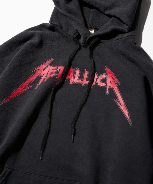 METALLICA(メタリカ)の「THRIFTY LOOK スリフティルック / THRIFTY"METALLICA"HOODIE メタリカ(パーカー・メンズ・ブラック・LARGE/X-LARGE)」の5枚目の写真