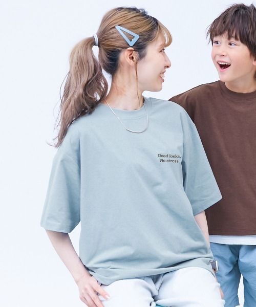 devirock(デビロック)の「【イージーウォッシュ】乾燥機OK 防汚 大人 刺繍デザイン 半袖Tシャツ(Tシャツ/カットソー・レディース・ライトグレー系1/ベージュ系1/ブラック系1/ホワイト系1/サックスブルー系1/ブルー系1/ネイビー系1/ブラウン系1/ホワイト系2/ブルー系2・S/M/L/LL)」の10枚目の写真
