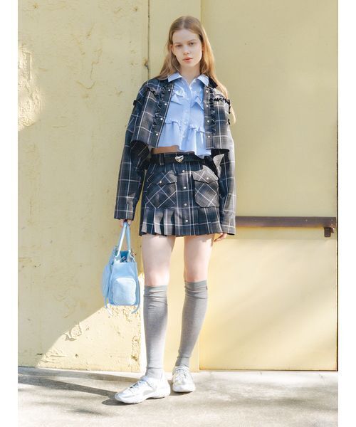 FURFUR(ファーファー)の「シャーリングフリルシャツ(シャツ/ブラウス・レディース・サックスブルー/ホワイト/ピンク・F)」の5枚目の写真