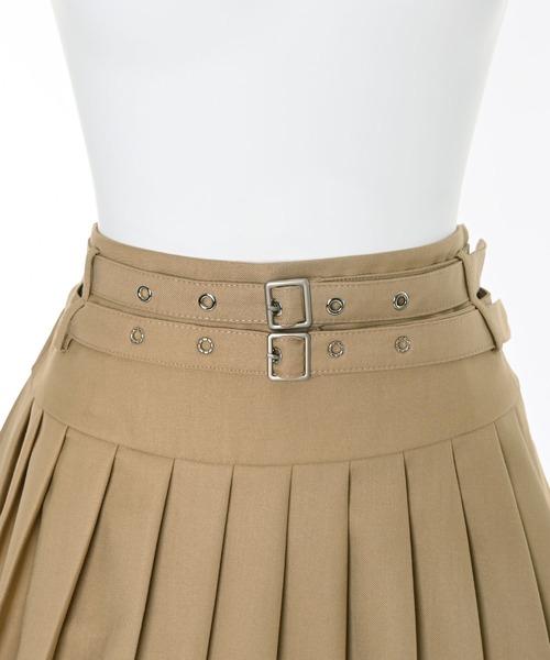 Narcissus（ナルシス）の「ベルトプリーツミニスカート/インナーパンツ付き（スカート・レディース・チャコール/ベージュ・FREE）」の7枚目の写真