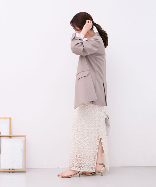 le.coeur blanc（ルクールブラン）の「シアー刺繍ナロースカート（スカート・レディース・アイボリー/ブラック・38）」の18枚目の写真