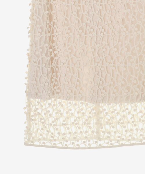 le.coeur blanc（ルクールブラン）の「シアー刺繍ナロースカート（スカート・レディース・アイボリー/ブラック・38）」の9枚目の写真