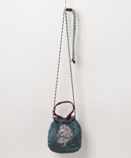 HOUSTON(ヒューストン)の「HOUSTON / SATIN EFFECT BAG(MARMALADE/CAT)HS6023W HS6025W(ショルダーバッグ・レディース・ネイビー/イエロー/レッド/ピンク/チャコールグレー/ラベンダー・ONESIZE)」の19枚目の写真