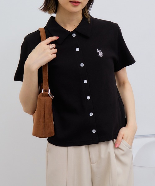 U.S. POLO ASSN.（ユーエスポロアッスン）の「【U.S. POLO ASSN./ユーエスポロアッスン】刺繍 スムース ステンカラー 半袖 Tシャツ（Tシャツ/カットソー・レディース・ベージュ/ブラック系その他/ブラウン/ブラック/オフホワイト・M/LL/L）」の3枚目の写真