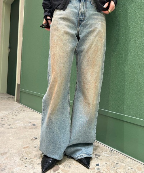 Levi's（リーバイス）の「LEVI’S(R) / LOOSE BOOT ジーンズ ライトインディゴ（デニムパンツ・レディース・ライトブルー・26inch/25inch/27inch）」の3枚目の写真