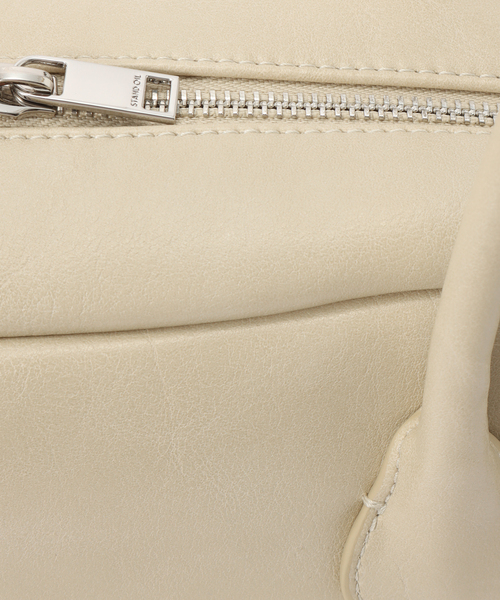 STANDOIL（スタンドオイル）の「【WEB＋一部店舗限定】STAND OIL / スタンドオイル Momo Bag Large（ショルダーバッグ・レディース・ホワイト/ブラウン/ブラック・FREE）」の17枚目の写真