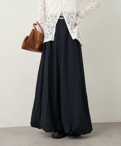 mystic（ミスティック）の「【2サイズ展開 / オールシーズン着られる】バルーンロングスカート（スカート・レディース・オフホワイト/ブラック・1/2）」の8枚目の写真