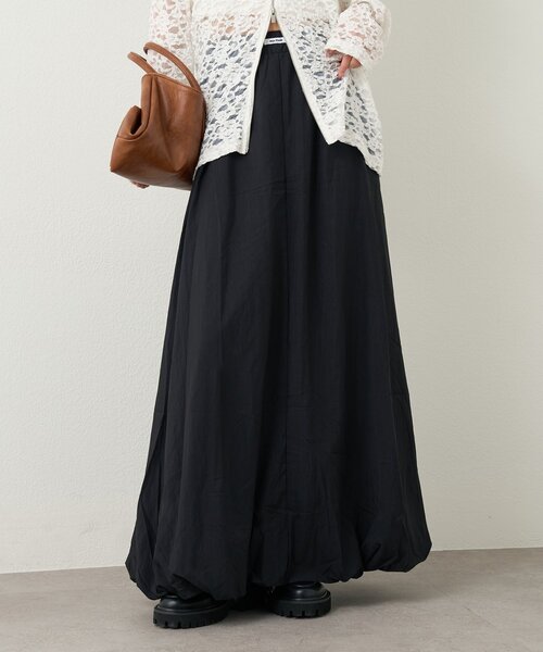mystic（ミスティック）の「【2サイズ展開 / オールシーズン着られる】バルーンロングスカート（スカート・レディース・オフホワイト/ブラック・1/2）」の9枚目の写真