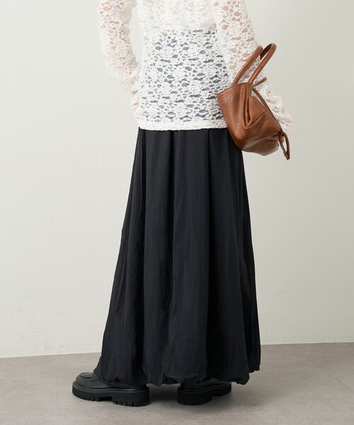 mystic（ミスティック）の「【2サイズ展開 / オールシーズン着られる】バルーンロングスカート（スカート・レディース・オフホワイト/ブラック・1/2）」の14枚目の写真