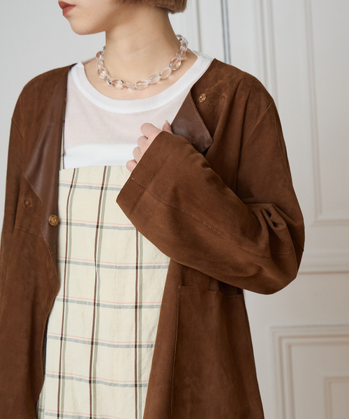 IENA LA BOUCLE（イエナラブークル）の「IENA LA BOUCLE GOAT SUEDE ジャケット（ノーカラージャケット・レディース・ウッド・FREE）」の6枚目の写真