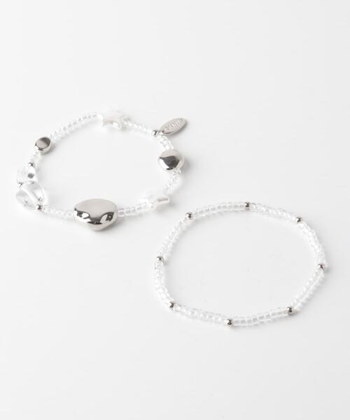 SMELLY（スメリー）の「クリアビーズモチーフ2セットブレスレット（ブレスレット・レディース・クリア・-）」の6枚目の写真