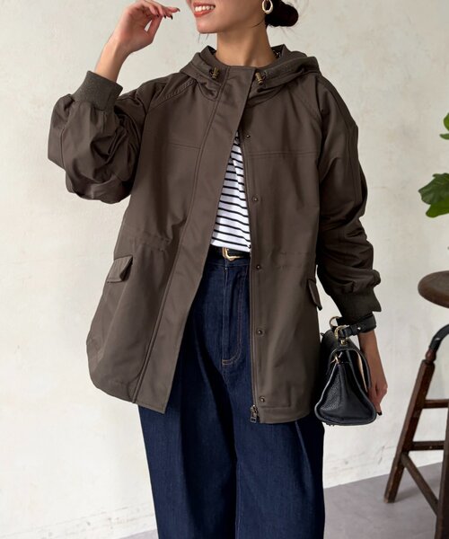 Chez toi（シェトワ）の「リブラメフードモッズジャケット（ブルゾン・レディース・ネイビー/アイボリー/カーキ・FREE）」の2枚目の写真