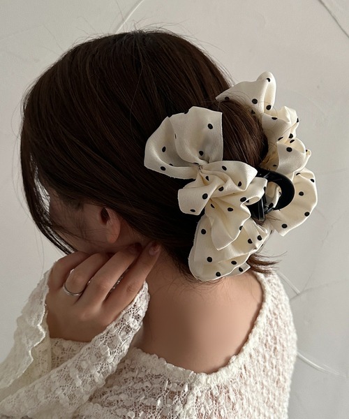 apres jour clair】ドットヘアクリップ（バレッタ/ヘアクリップ