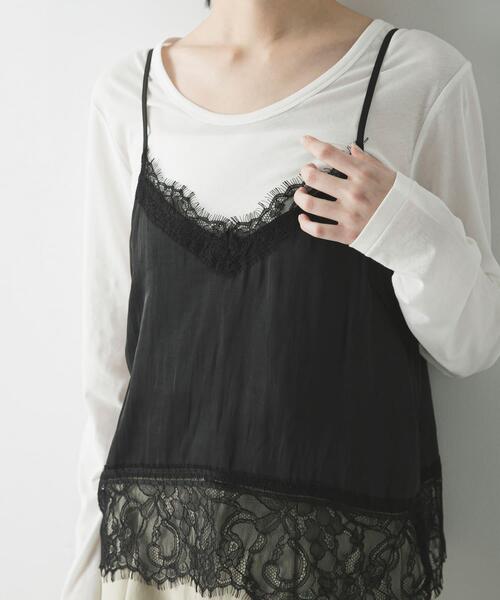 URBAN RESEARCH（アーバンリサーチ）の「レースキャミソール（キャミソール・レディース・オフホワイト/ブラック・FREE）」の2枚目の写真