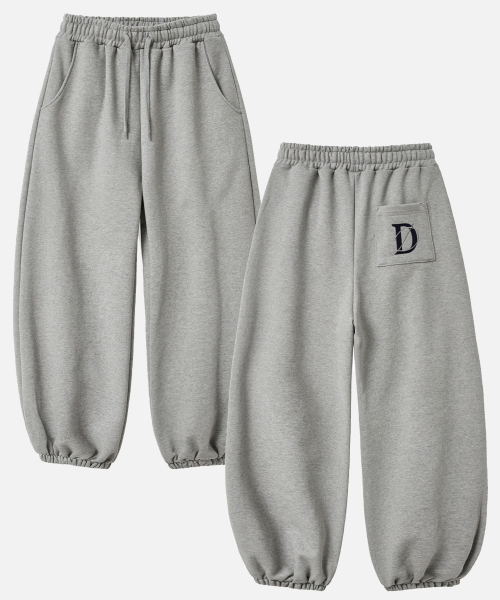 DEVELOVE（デヴローブ）の「クラシック刺繍ロゴワイドジョガーパンツ_グレー（スウェットパンツ・メンズ・グレー・L/XL/M）」の5枚目の写真