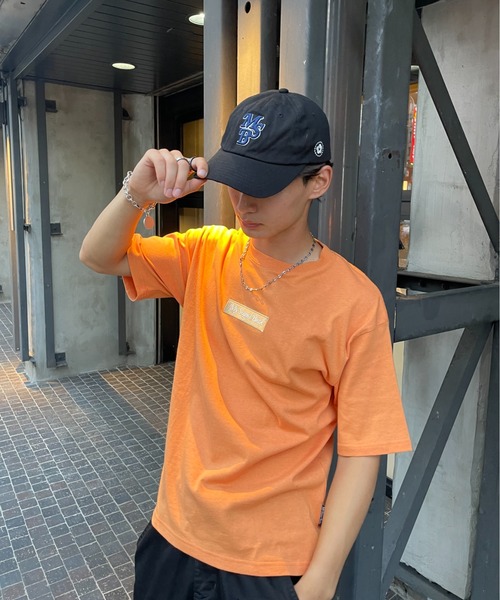 My sugar Babe(マイシュガーベイブ)の「embroidery box logo tee(Tシャツ/カットソー・メンズ・ブルー/ブラック×ブラック/オレンジ/ネイビー/ブルー系/ホワイト×ネイビー/ホワイト×レッド・X-LARGE/LARGE/MEDIUM)」の7枚目の写真