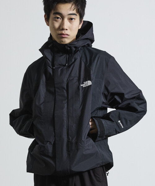 FREAK'S STORE(フリークスストア)の「限定展開 THE NORTH FACE/ザ・ノース・フェイス 2000レトロマウンテンライトジャケット(メンズ)(ナイロンジャケット・メンズ・ブラック・SMALL/LARGE/MEDIUM/X-LARGE/XX-LARGE)」の12枚目の写真