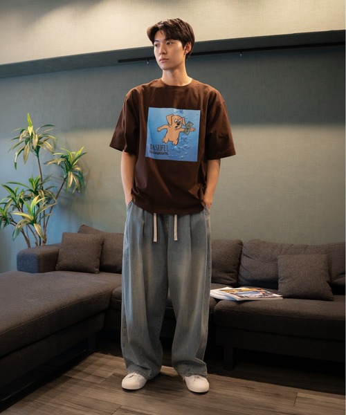 bashful base Oriental(バッシュフルベースオリエンタル)の「【bbO】ベースくんキャッチザマネーT(Tシャツ/カットソー・メンズ・ブラック/ホワイト/ブラウン・SMALL/MEDIUM/LARGE)」の9枚目の写真
