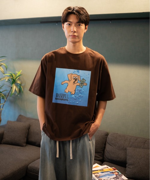 bashful base Oriental(バッシュフルベースオリエンタル)の「【bbO】ベースくんキャッチザマネーT(Tシャツ/カットソー・メンズ・ブラック/ホワイト/ブラウン・SMALL/MEDIUM/LARGE)」の7枚目の写真