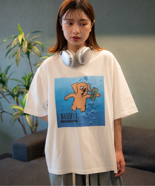 bashful base Oriental(バッシュフルベースオリエンタル)の「【bbO】ベースくんキャッチザマネーT(Tシャツ/カットソー・メンズ・ブラック/ホワイト/ブラウン・SMALL/MEDIUM/LARGE)」の5枚目の写真
