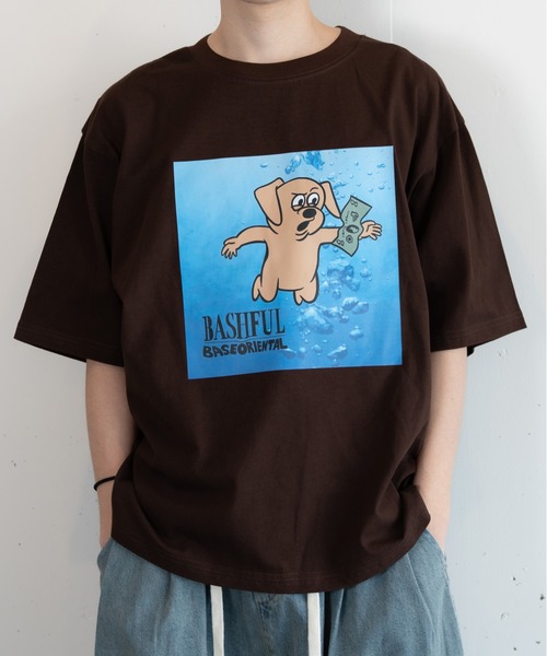 bashful base Oriental(バッシュフルベースオリエンタル)の「【bbO】ベースくんキャッチザマネーT(Tシャツ/カットソー・メンズ・ブラック/ホワイト/ブラウン・SMALL/MEDIUM/LARGE)」の22枚目の写真