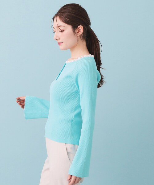 index（インデックス）の「ヘンリーネックフレアスリーブニット【洗濯機OK】（ニット/セーター・レディース・オフホワイト/チャコールグレー/ブルー・00）」の9枚目の写真