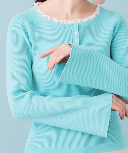 index（インデックス）の「ヘンリーネックフレアスリーブニット【洗濯機OK】（ニット/セーター・レディース・オフホワイト/チャコールグレー/ブルー・00）」の6枚目の写真