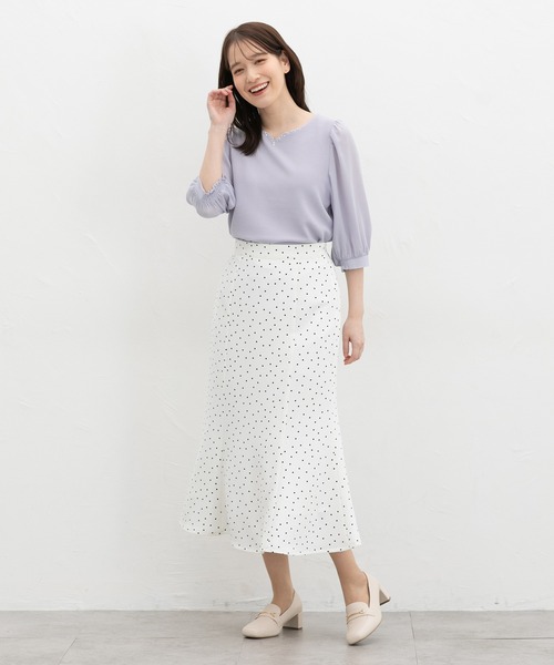 Honeys(ハニーズ)の「6分袖ハートネックトップス(Tシャツ/カットソー・レディース・イエロー/ブルーグレー/アイボリー/ラベンダー/ネイビー・S/M/LL/L/3L)」の20枚目の写真