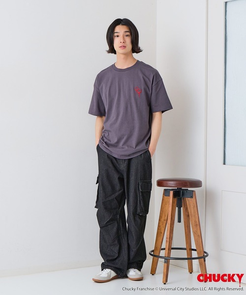 UNIIT（ユニット）の「【CHUCKY/チャッキー】オリジナルデザインTシャツ 刺繍 ドロップショルダー ユニセックス（Tシャツ/カットソー・メンズ・ホワイト系その他2/ブラック系その他/ブラック系その他2/ベージュ系その他・SMALL/MEDIUM/LARGE/X-LARGE）」の11枚目の写真