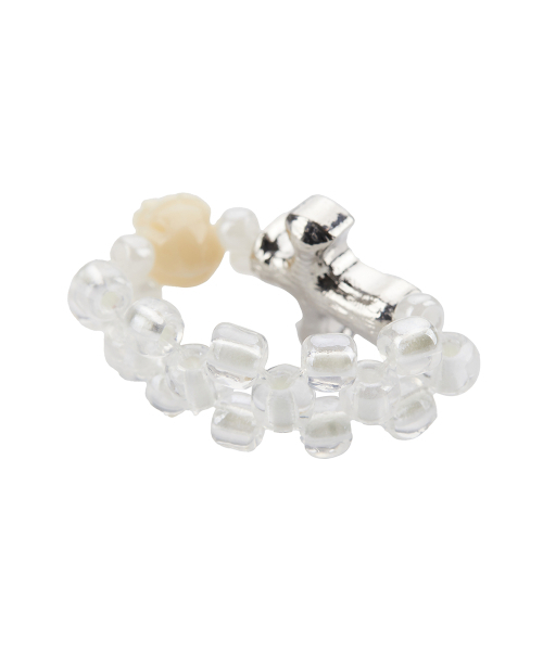 LUVISTRUE（ラヴイズトゥルー）の「EL CUBIC CROSS RING(IVORY)（リング・レディース・その他・FREE）」の4枚目の写真