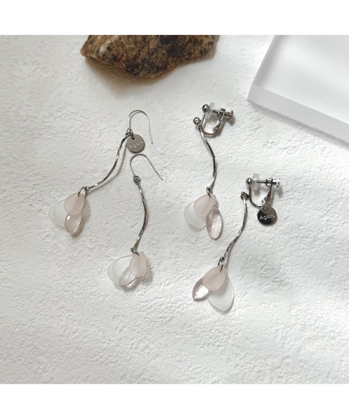 tone（トーン）の「【Agaro】No.511　天然石　つぼみピアス(MA)（ピアス（両耳用）・レディース・ピンク・FREE）」の4枚目の写真