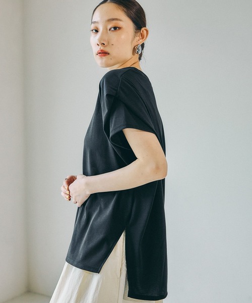 LEPSIM(レプシィム)の「《スグッカワ》袖タックT 639431(Tシャツ/カットソー・レディース・オフホワイト/キャメル/ブラック・FREE)」の19枚目の写真