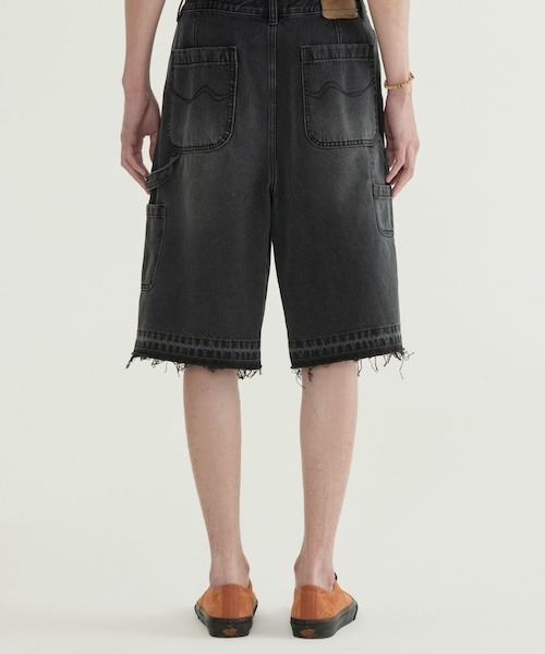 COVERNAT（カバーナット）の「[SOOBIN着用] RING-SPUN BERMUDA DENIM SHORTS（デニムパンツ・メンズ・ブルー系その他/ブラック/ブルー・X-LARGE/LARGE/MEDIUM/SMALL/X-SMALL）」の9枚目の写真