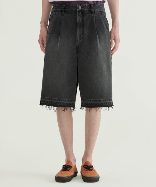 COVERNAT（カバーナット）の「[SOOBIN着用] RING-SPUN BERMUDA DENIM SHORTS（デニムパンツ・メンズ・ブルー系その他/ブラック/ブルー・X-LARGE/LARGE/MEDIUM/SMALL/X-SMALL）」の7枚目の写真