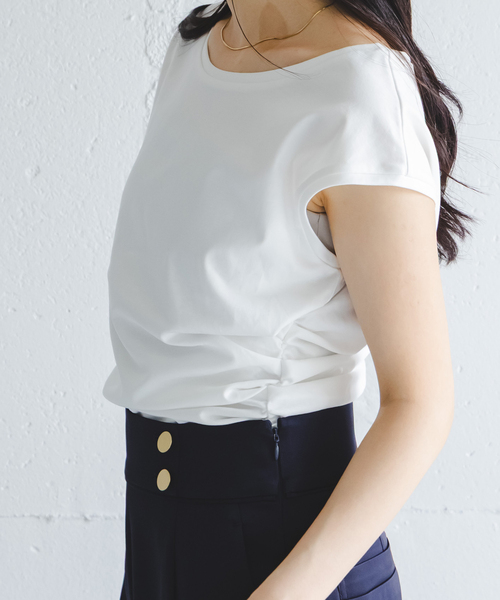 Noble(ノーブル)の「《接触冷感》ウエストギャザーコンパクトT(Tシャツ/カットソー・レディース・ホワイト/ブラウン/ボルドー・FREE)」の13枚目の写真