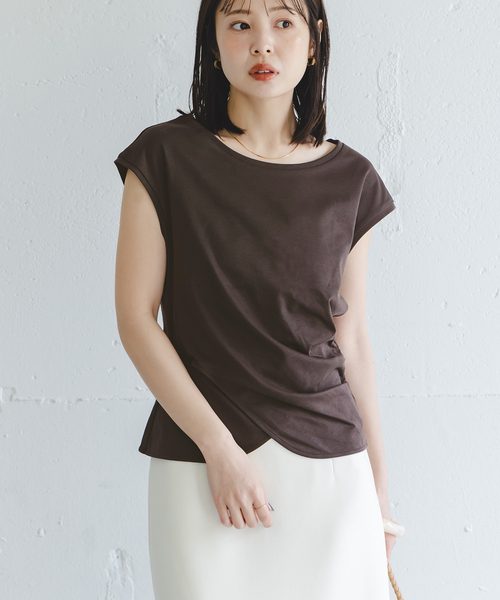 Noble(ノーブル)の「《接触冷感》ウエストギャザーコンパクトT(Tシャツ/カットソー・レディース・ホワイト/ブラウン/ボルドー・FREE)」の7枚目の写真