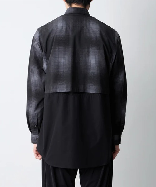 WHITE MOUNTAINEERING(ホワイトマウンテニアリング)の「【White Mountaineering / ホワイトマウンテニアリング】OMBRE CHECK MID GUSSET SLEEVE SHIRT(シャツ/ブラウス・メンズ・ブラック・1/2)」の3枚目の写真