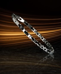 Maserati（マセラティ）の「「Maserati/マセラティ」セラミック - メンズ ブレスレット シルバー ブラック（ブレスレット）」