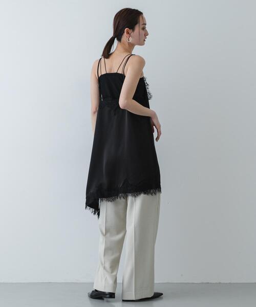SENSE OF PLACE by URBAN RESEARCH(センスオブプレイスバイアーバンリサーチ)の「サテンレースアシメキャミソール(キャミソール・レディース・アイボリー/ブラック/ブラウン・ONE)」の6枚目の写真