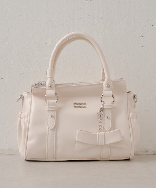 Chico（チコ）の「リボンチャームボストンバッグ（ボストンバッグ・レディース・ピンク/アイボリー/ブラック/ブルー・FREE）」の17枚目の写真